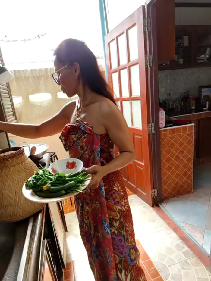 Mama_Eva_1