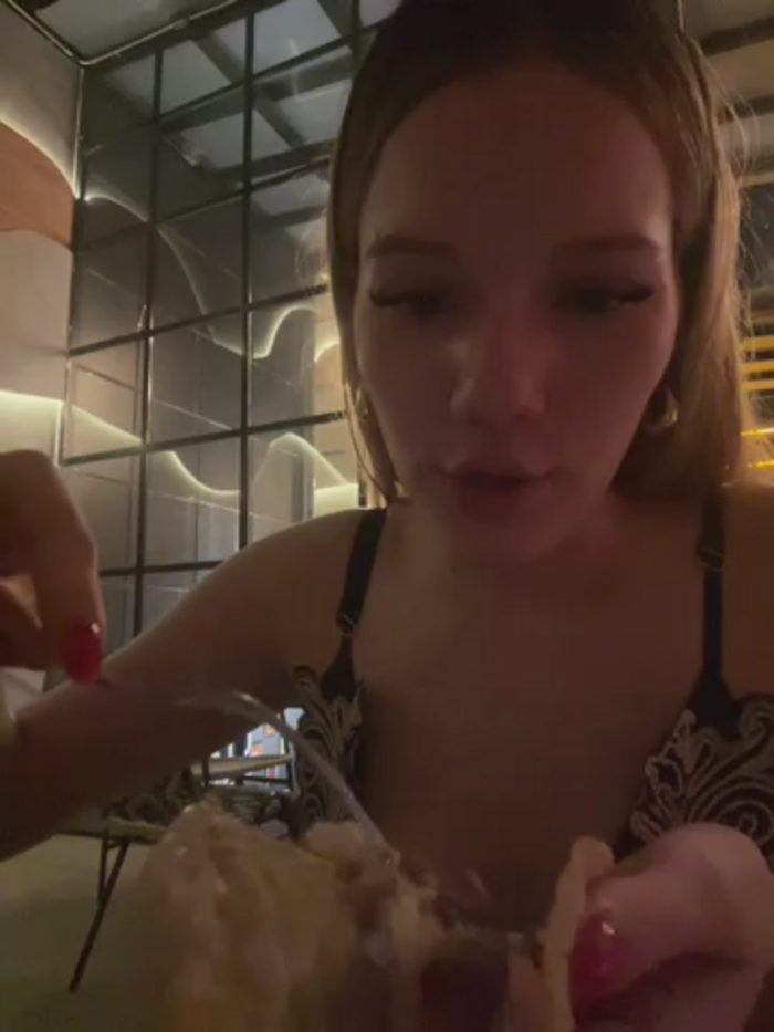 NicoleCut
