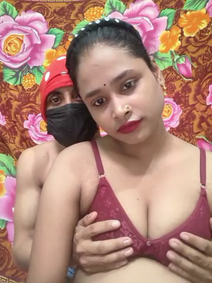 Seducing_couple