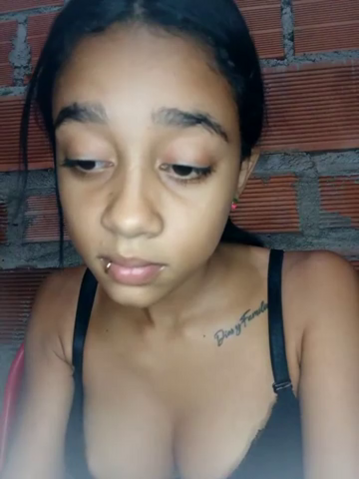Zoe_Sweett18