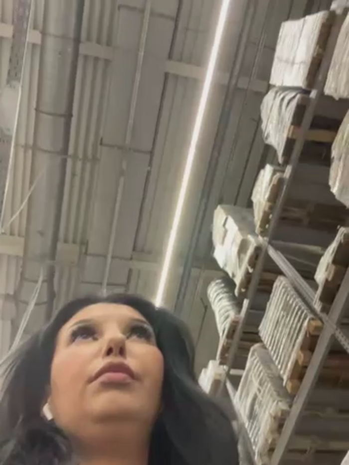 Tisha_Busty
