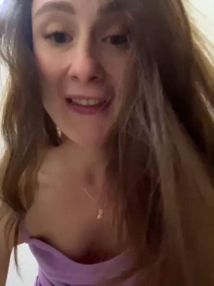 Dina_Tease