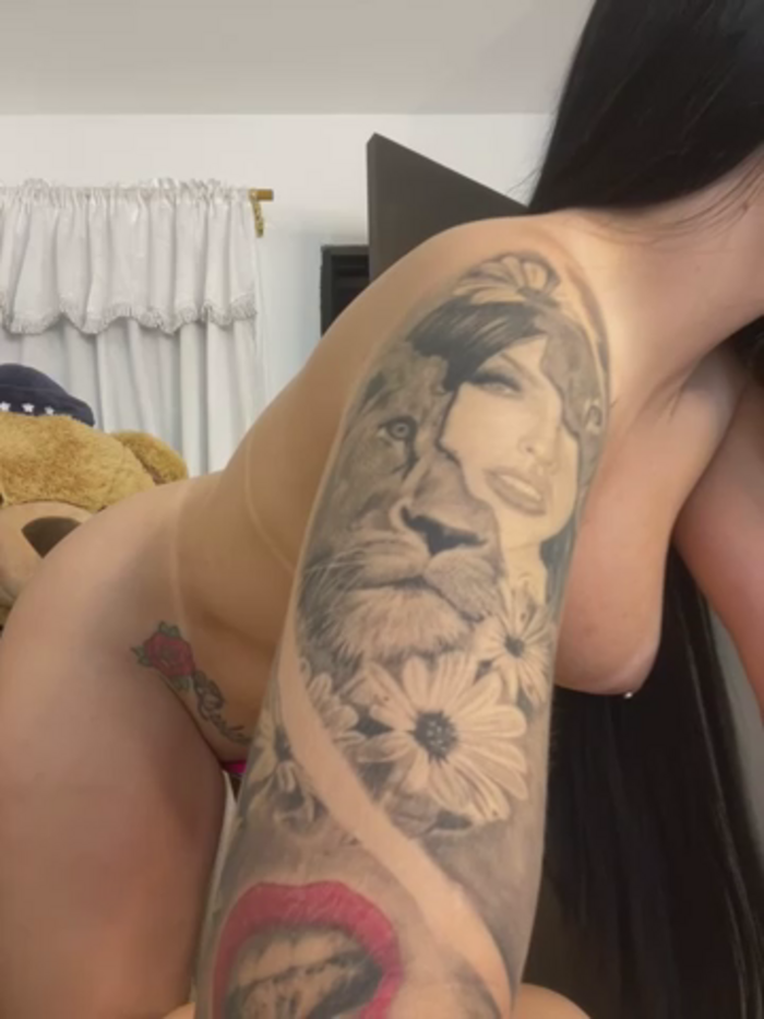ALISSON_FOXXX1