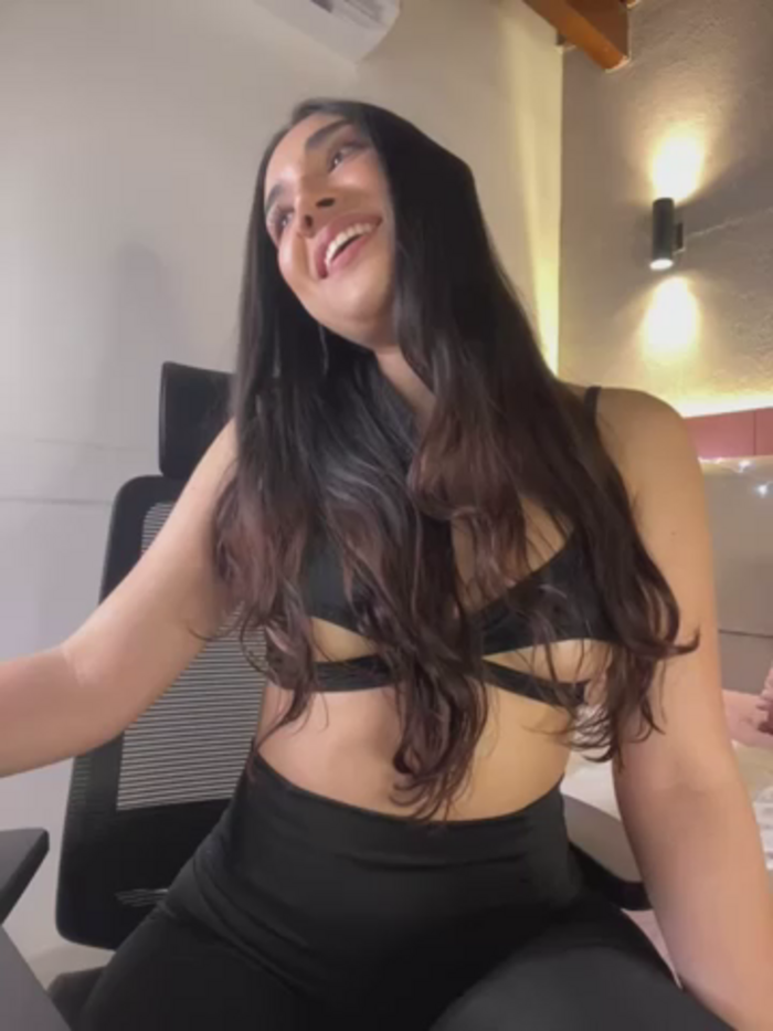 AniiRose