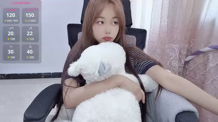 Lvy--v