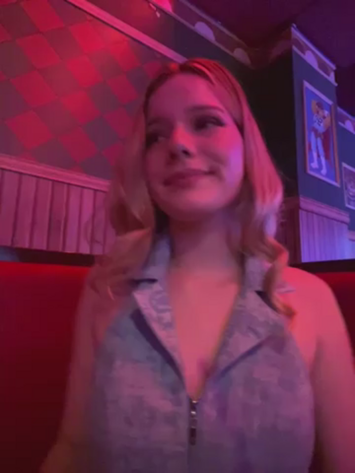 NicoleCut