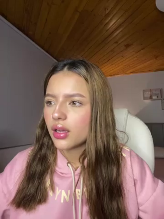 Sofia18_pinkk