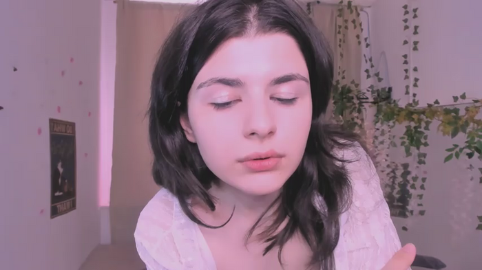 mabel_nut
