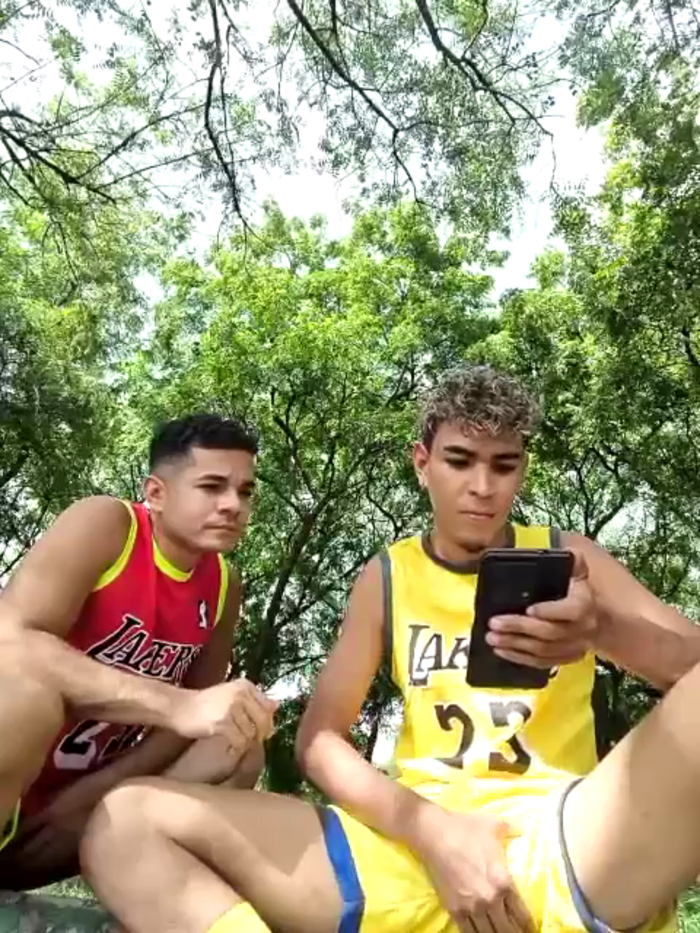 Jhon-big-cock