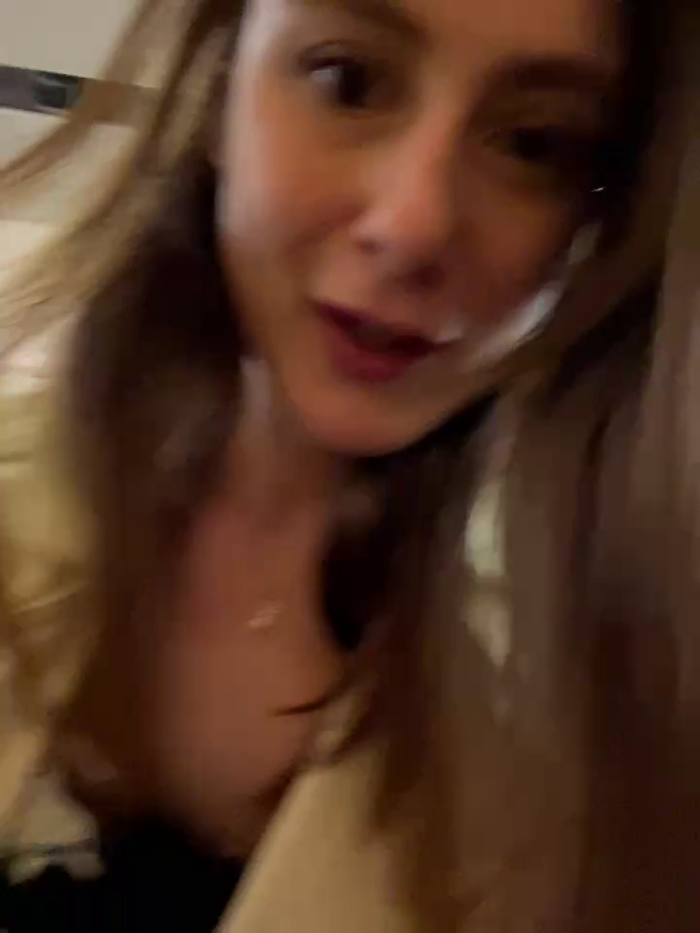 Dina_Tease