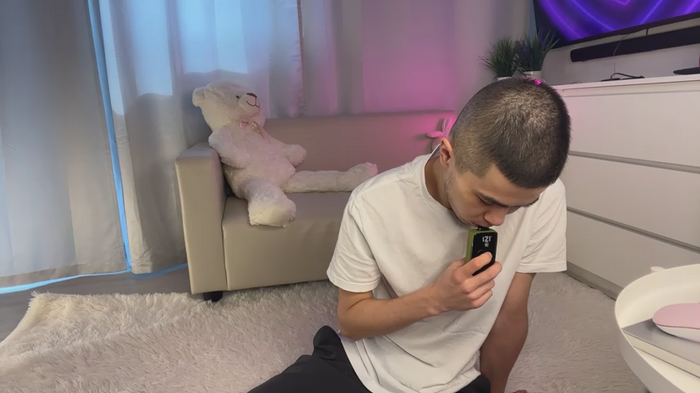 Dylan_mercy
