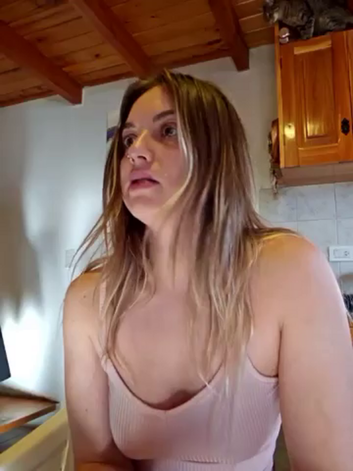 Elnonoykeila77