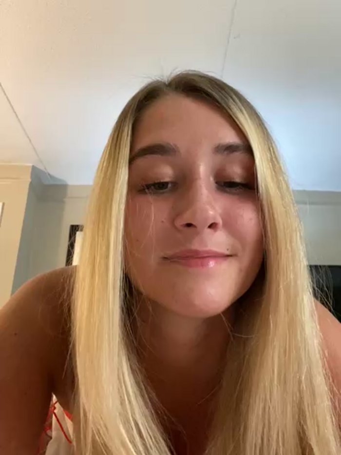 Kaylayoung12