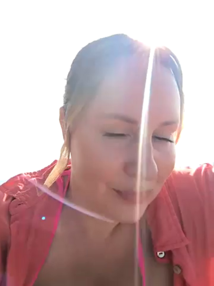 Mona_Plus