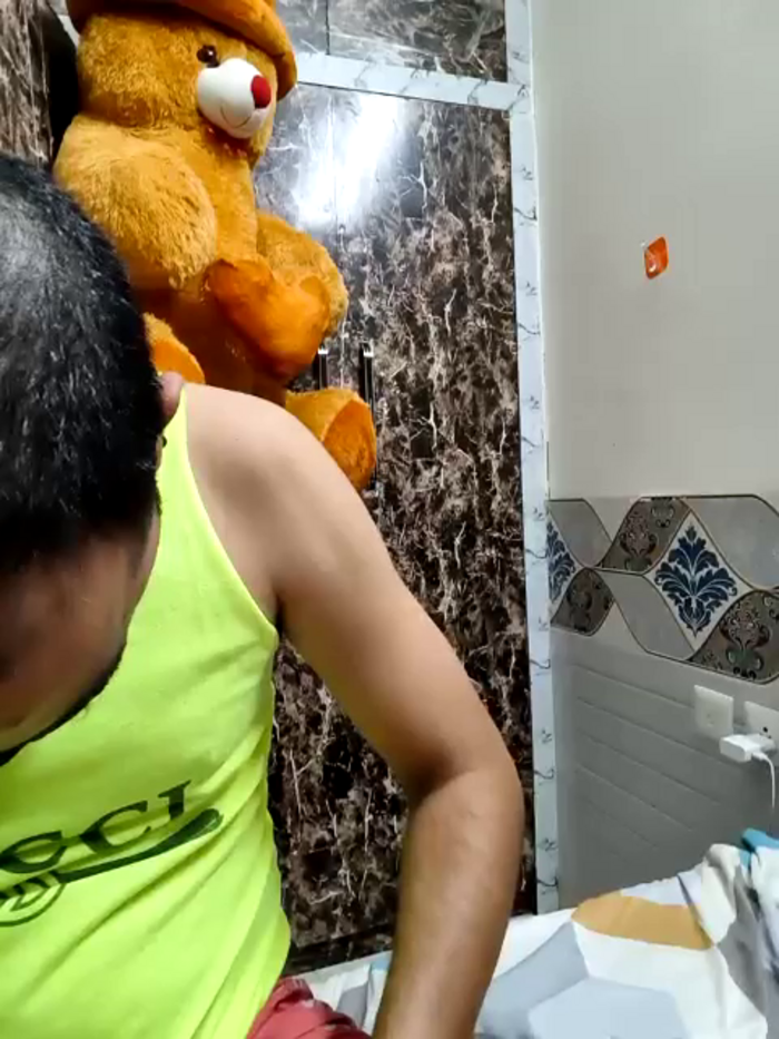RAJ_RIYA143