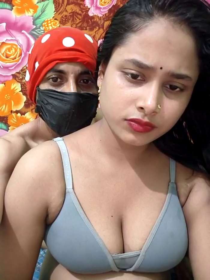 Seducing_couple