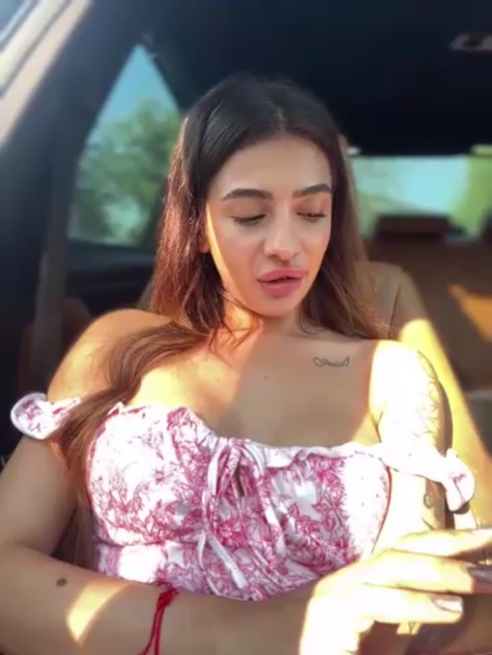 LaraVegas_