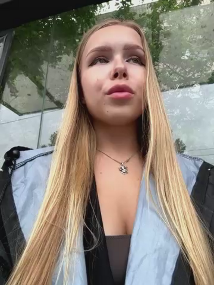 Liza_risky