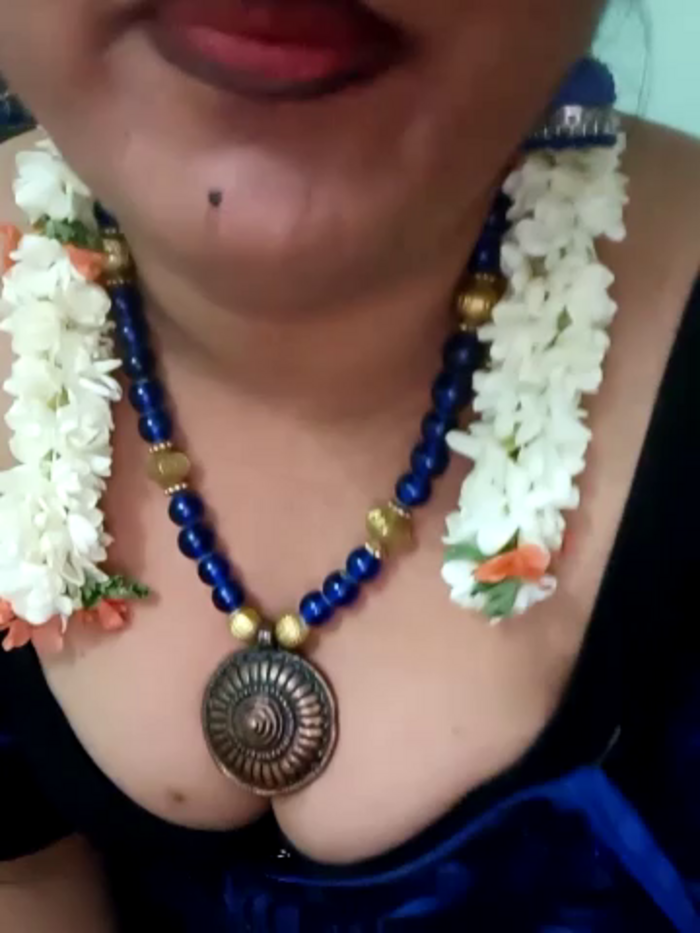 Urmila_555