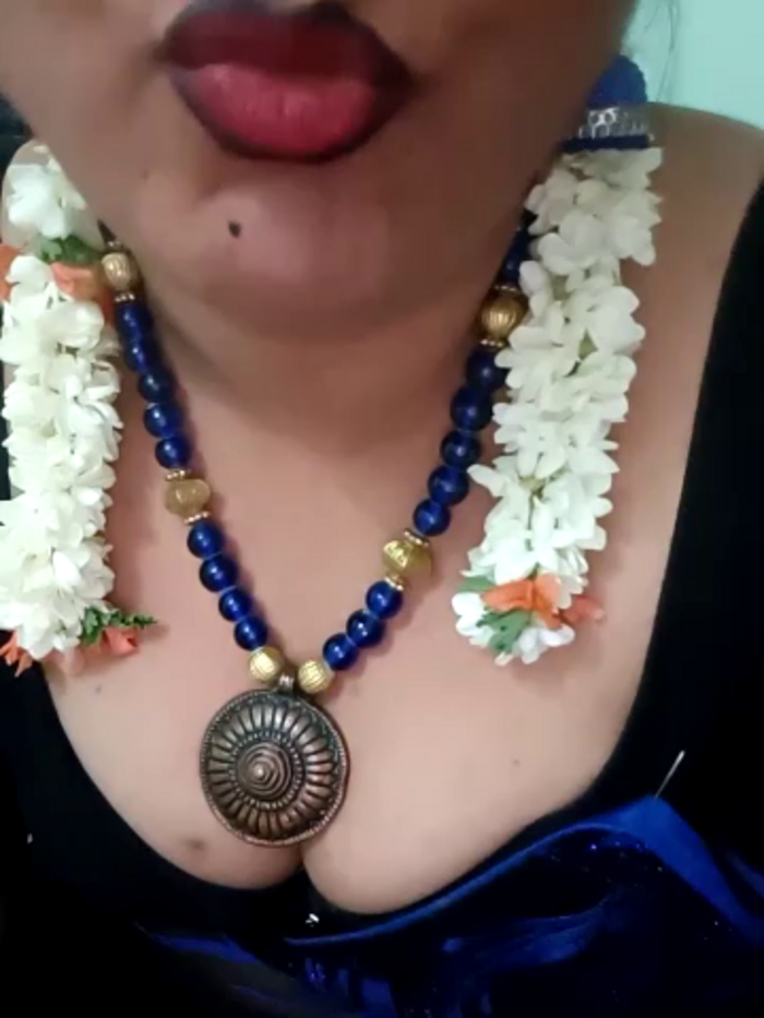 Urmila_555