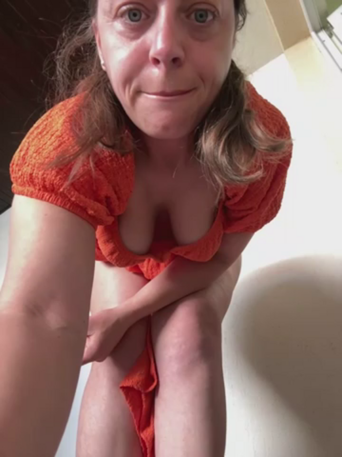 ladywithbigass