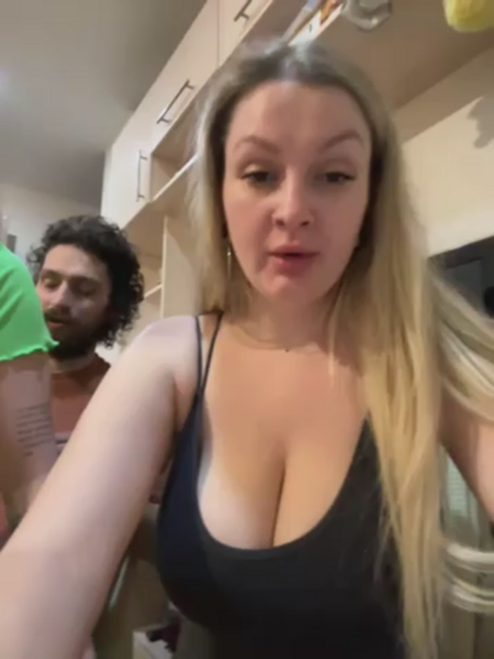 Teya_moon_