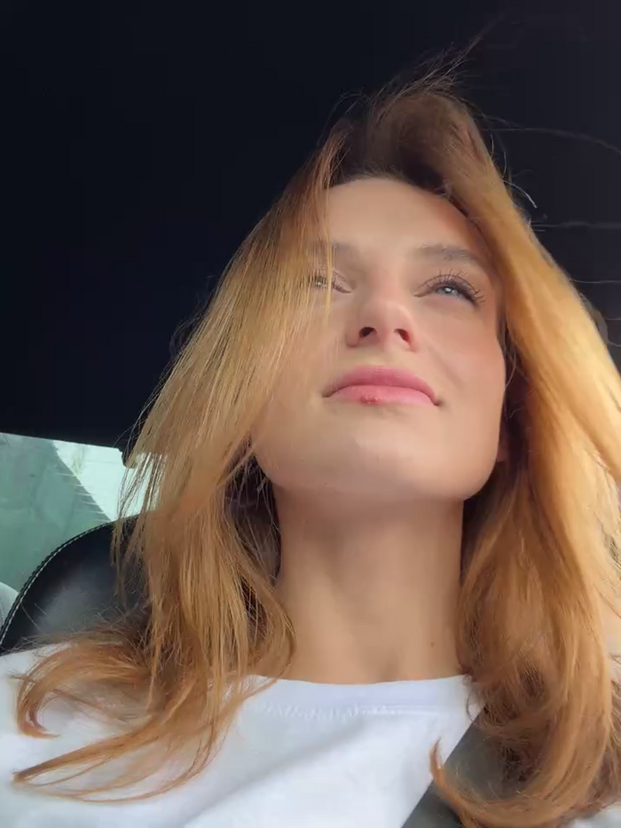 -AngelAri-