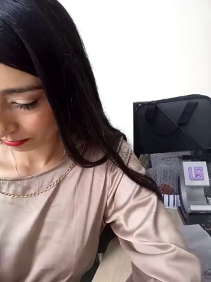 BELLA--26