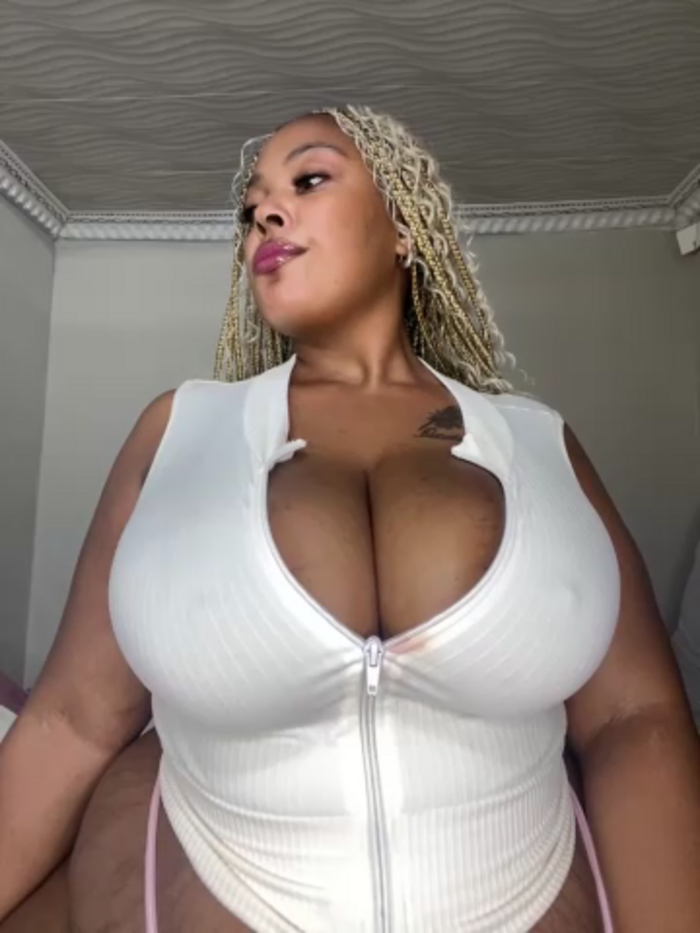 Katamia25