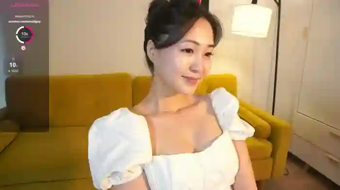 2025/06/06/stripchat-seulbi-15-53-48