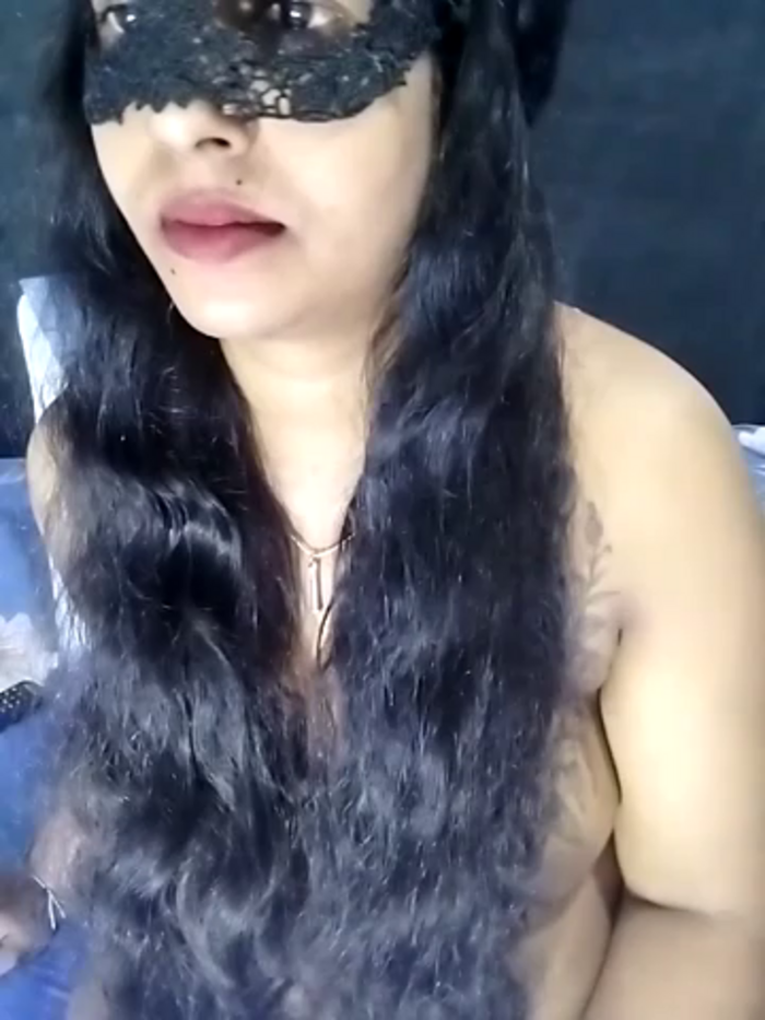 Sexy-Monikaa