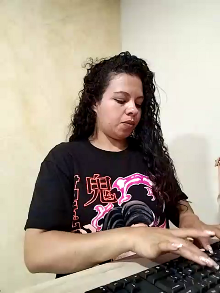 Ariana-07
