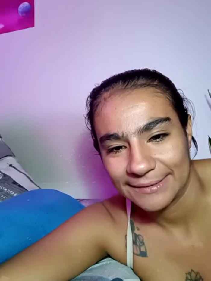 Leslly_