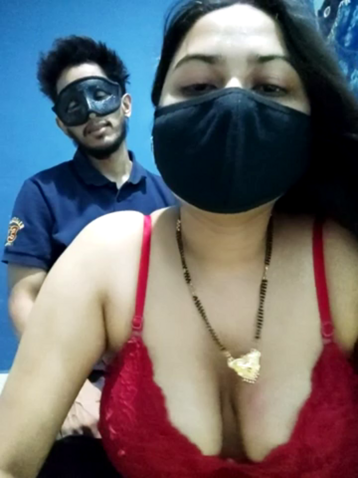 SassyWildCouple