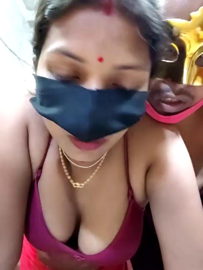 VILLAGE_LOVER_