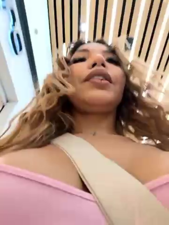 Alyssa_76