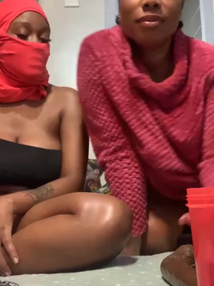 CurvyDesire1