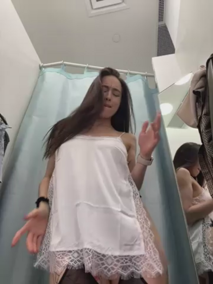 Holly_Play
