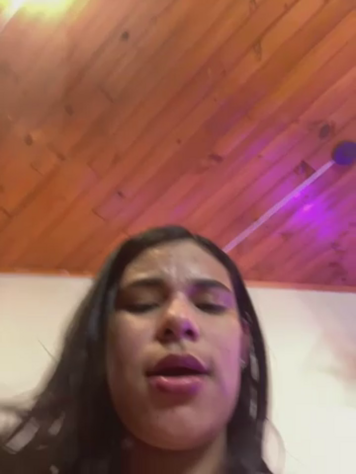 Isabella_boobd