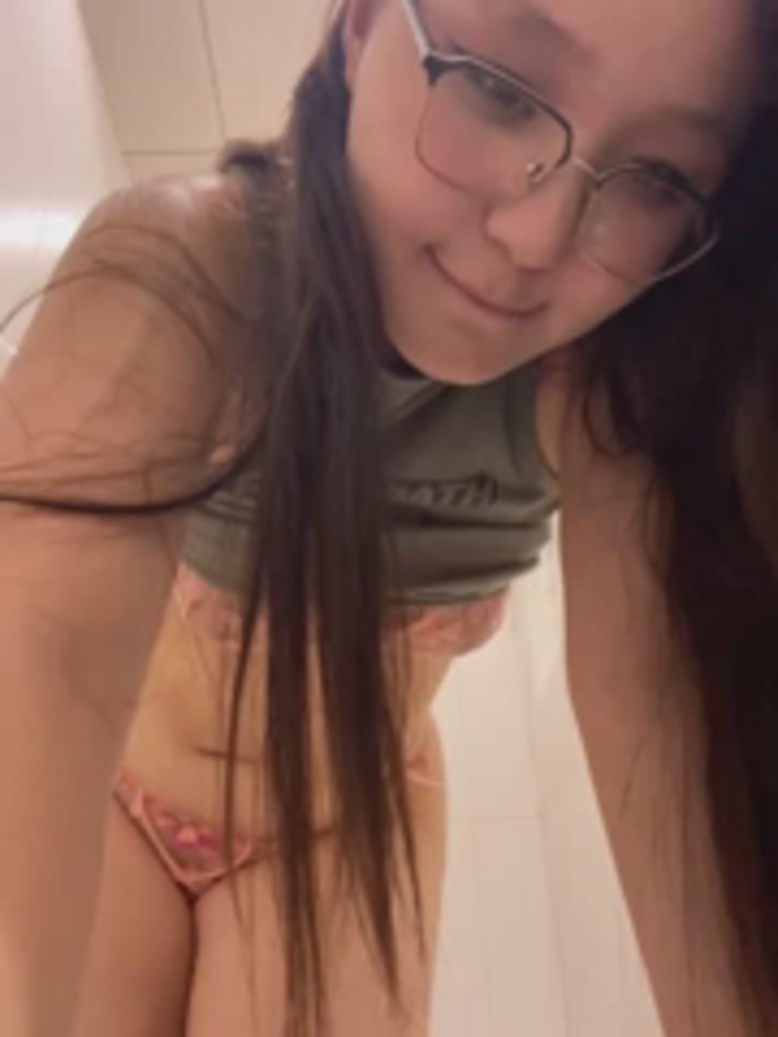 KissMeEva