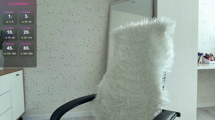 Monika_Taylor17