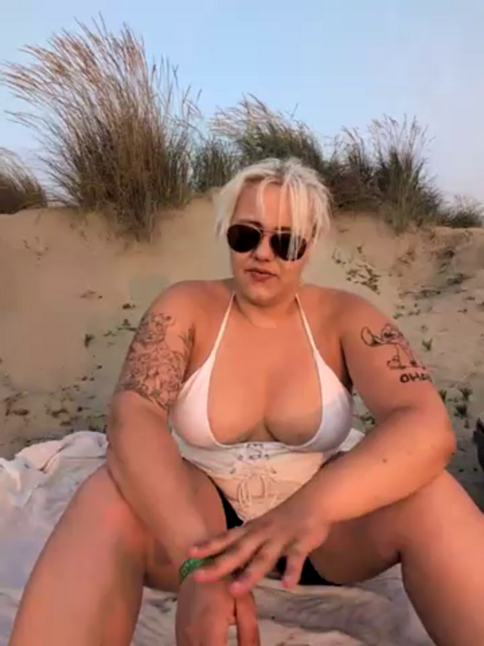 Kinky_Celin93