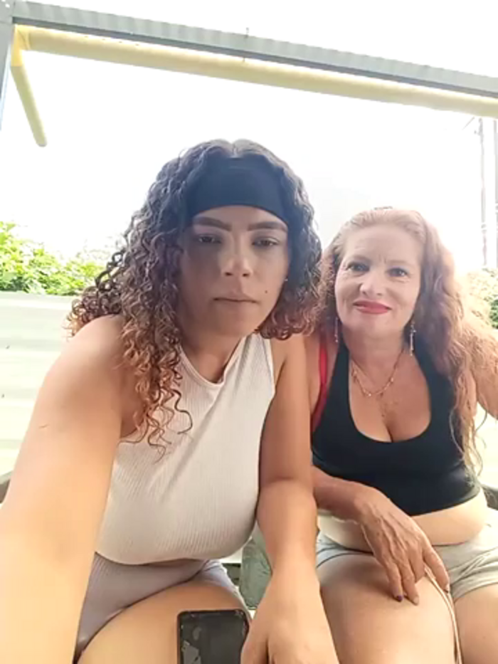 Mommy-Hot