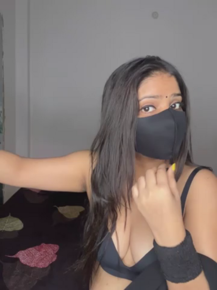 TeaseMeTina