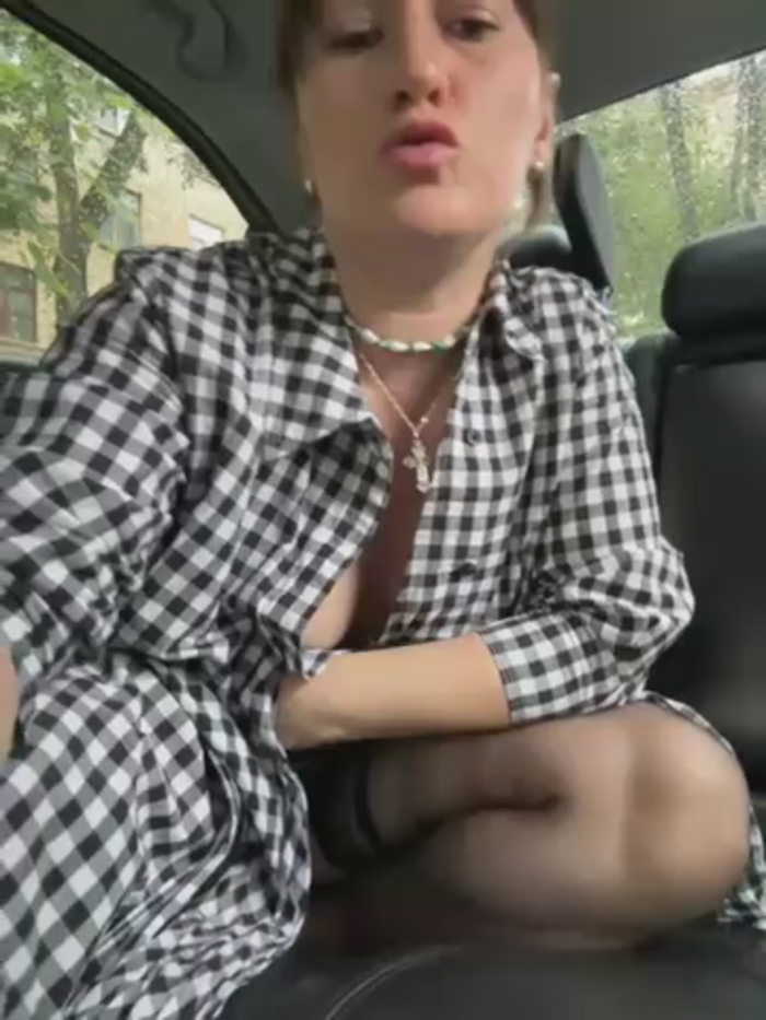 ZhenjaPoledance