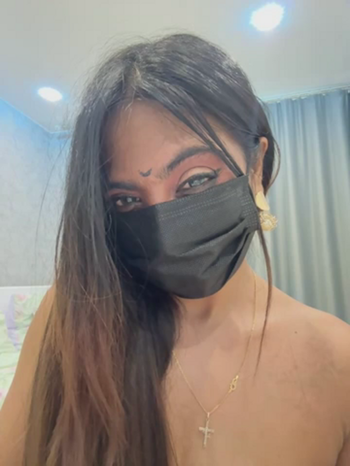MonalisaDono18