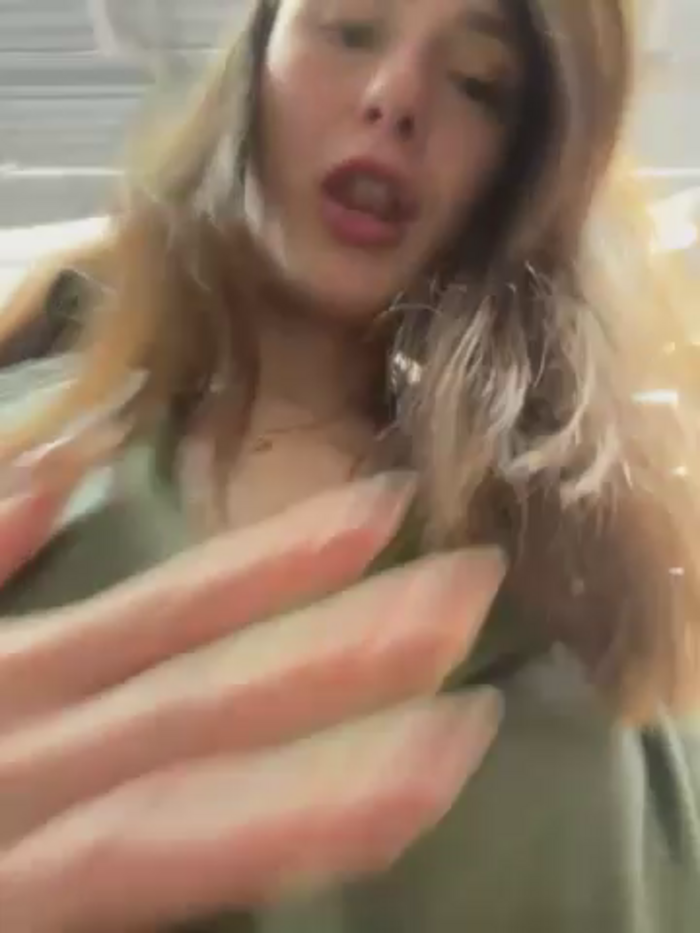 Dina_Tease
