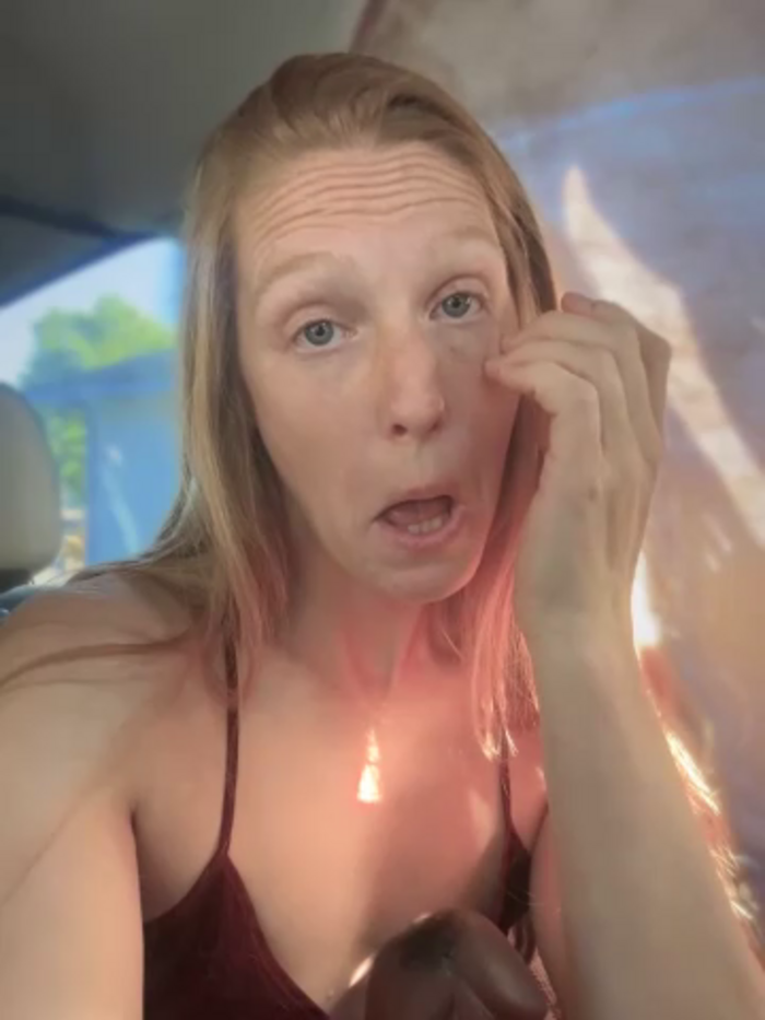 GoldenFlameGoddess