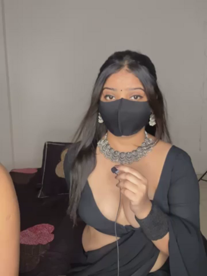 TeaseMeTina