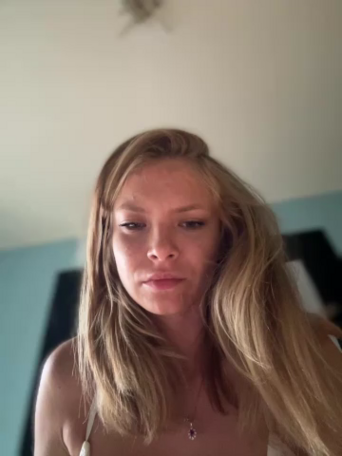 AnastasiaAniess